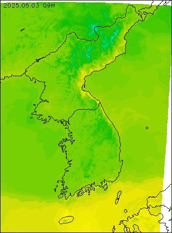 2025-05-03 09 : 00