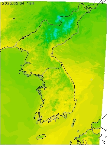 2025-05-04 19 : 00