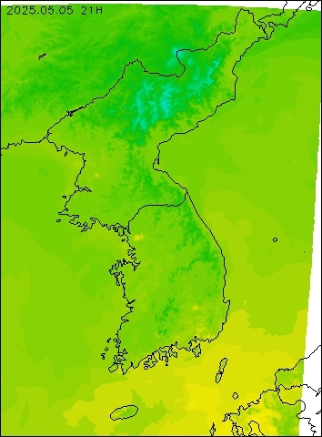 2025-05-05 21 : 00