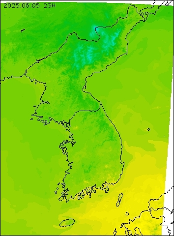 2025-05-05 23 : 00