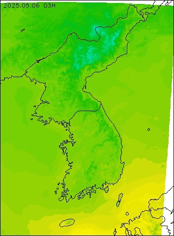 2025-05-06 03 : 00