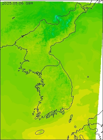 2025-05-06 09 : 00