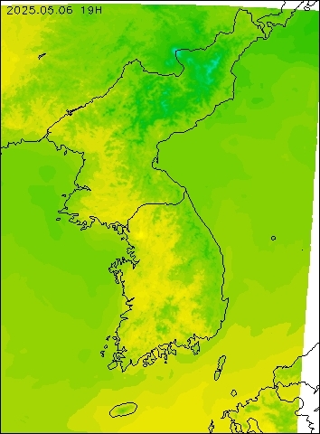 2025-05-06 19 : 00