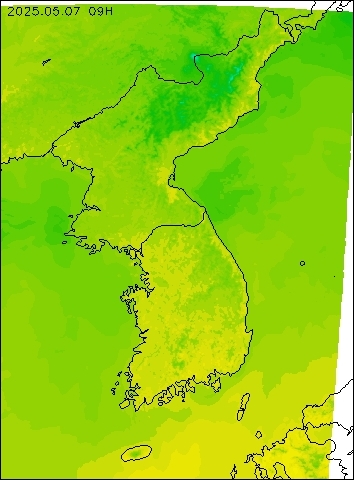 2025-05-07 09 : 00