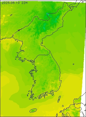 2025-05-10 22 : 00