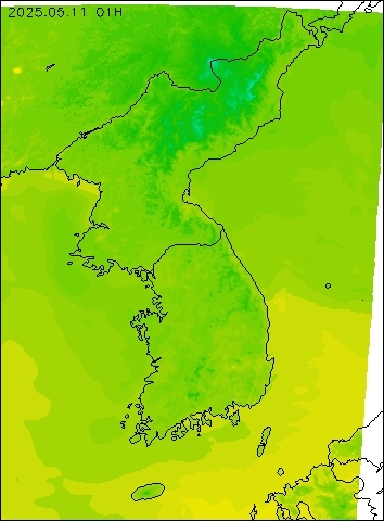 2025-05-11 01 : 00