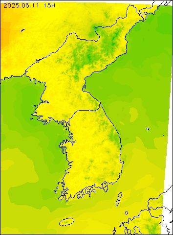 2025-05-11 15 : 00