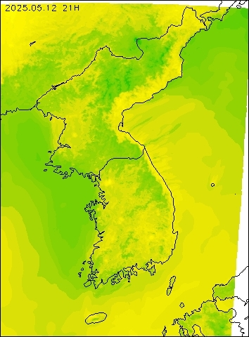 2025-05-12 21 : 00