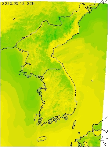 2025-05-12 22 : 00