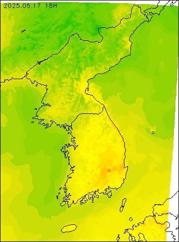2025-05-17 18 : 00