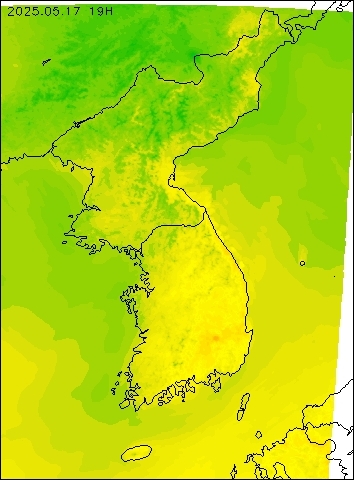 2025-05-17 19 : 00