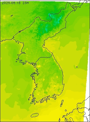 2025-05-18 23 : 00