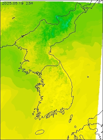 2025-05-19 23 : 00