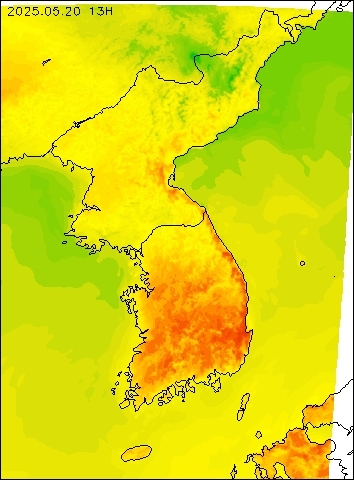 2025-05-20 13 : 00