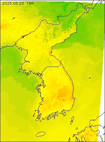 2025-05-20 19 : 00