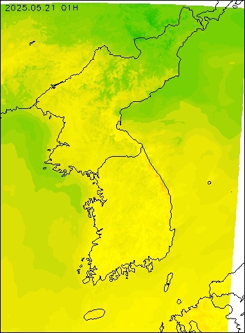 2025-05-21 01 : 00