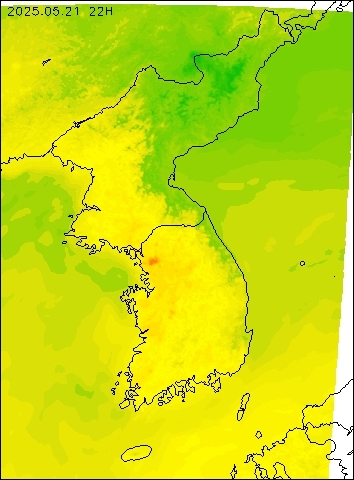 2025-05-21 22 : 00