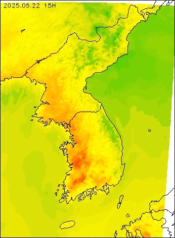 2025-05-22 15 : 00