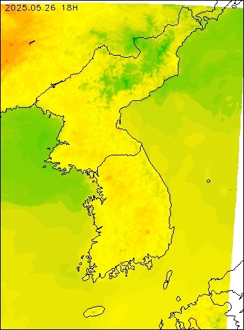 2025-05-26 18 : 00