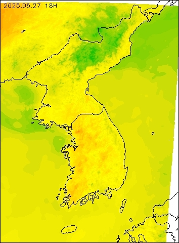 2025-05-27 18 : 00