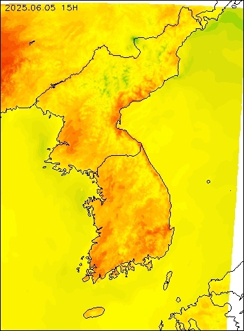 2025-06-05 15 : 00