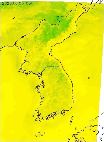 2025-06-06 03 : 00