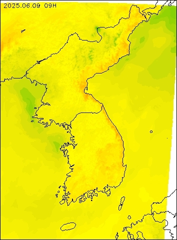 2025-06-09 09 : 00