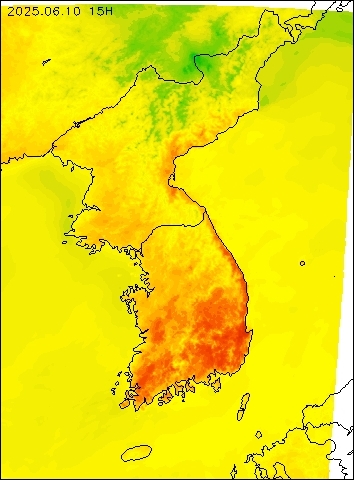 2025-06-10 15 : 00