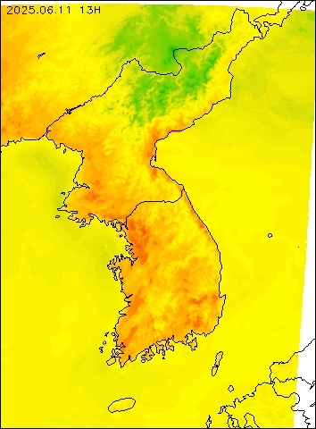 2025-06-11 13 : 00