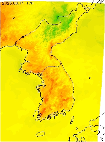 2025-06-11 17 : 00