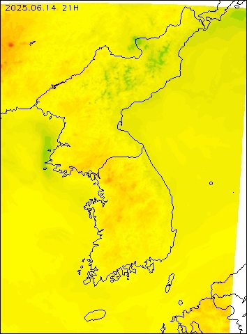 2025-06-14 21 : 00
