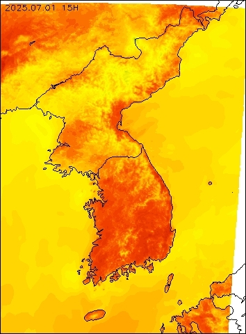 2025-07-01 15 : 00