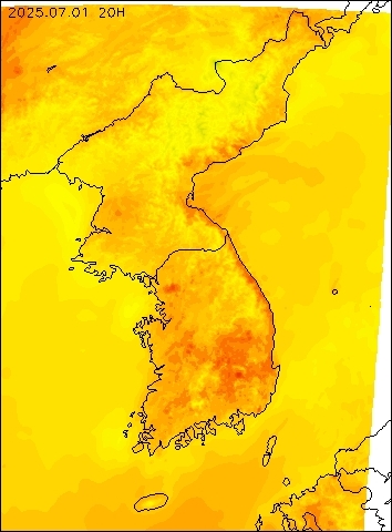 2025-07-01 20 : 00