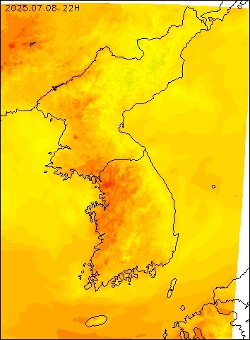 2025-07-08 22 : 00
