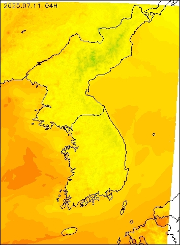 2025-07-11 04 : 00