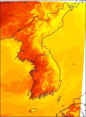 2025-07-11 16 : 00