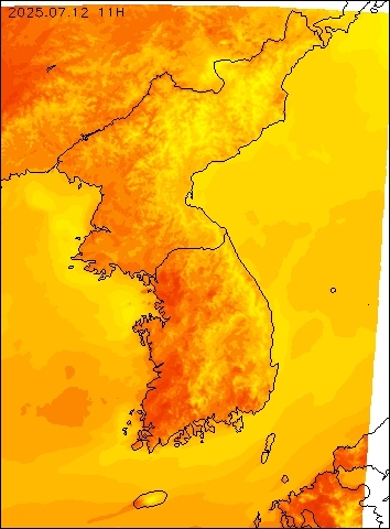 2025-07-12 11 : 00