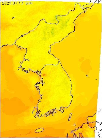 2025-07-13 03 : 00