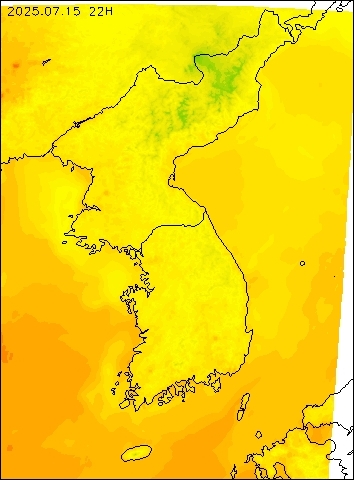 2025-07-15 22 : 00
