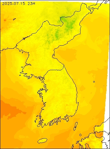 2025-07-15 23 : 00