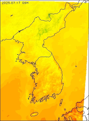 2025-07-17 09 : 00
