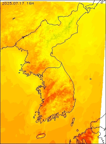 2025-07-17 16 : 00
