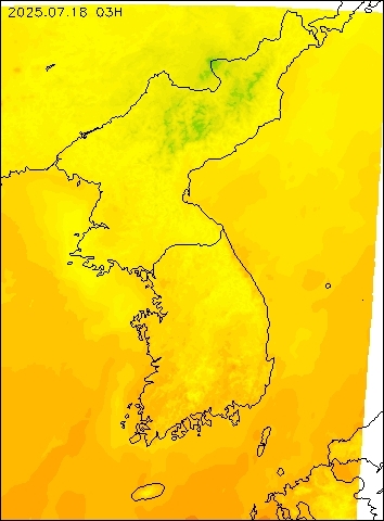 2025-07-18 03 : 00
