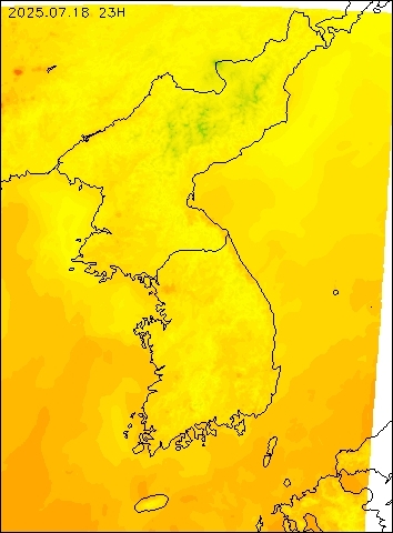 2025-07-18 23 : 00