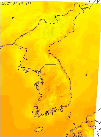 2025-07-20 21 : 00