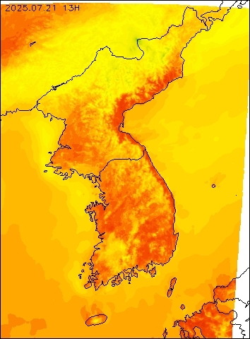 2025-07-21 13 : 00