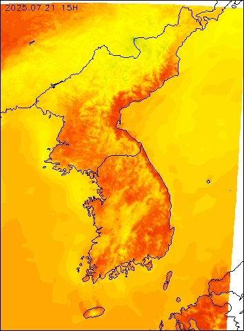 2025-07-21 15 : 00