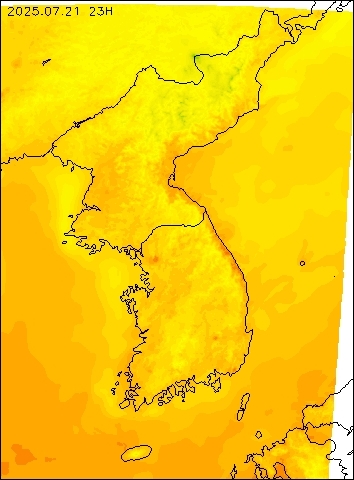 2025-07-21 23 : 00