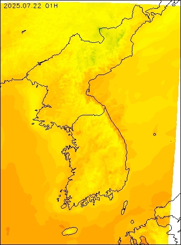 2025-07-22 01 : 00