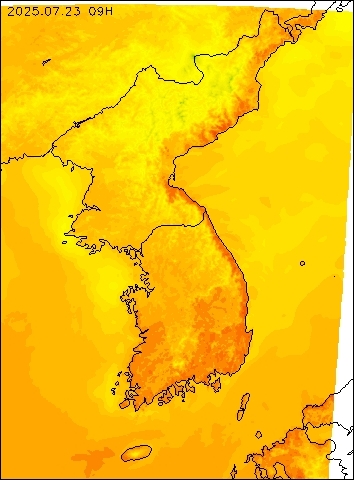 2025-07-23 09 : 00